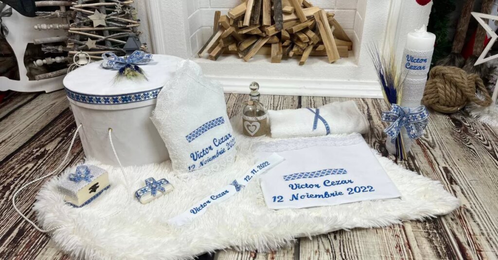 Ce-poti-cumpara-pentru-bebelusul-tau-atunci-cand-vrei-sa-faci-un-botez-traditional..jpg